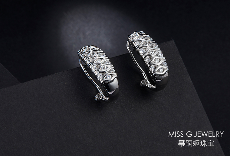 S925銀鑲鋯石耳環(huán)